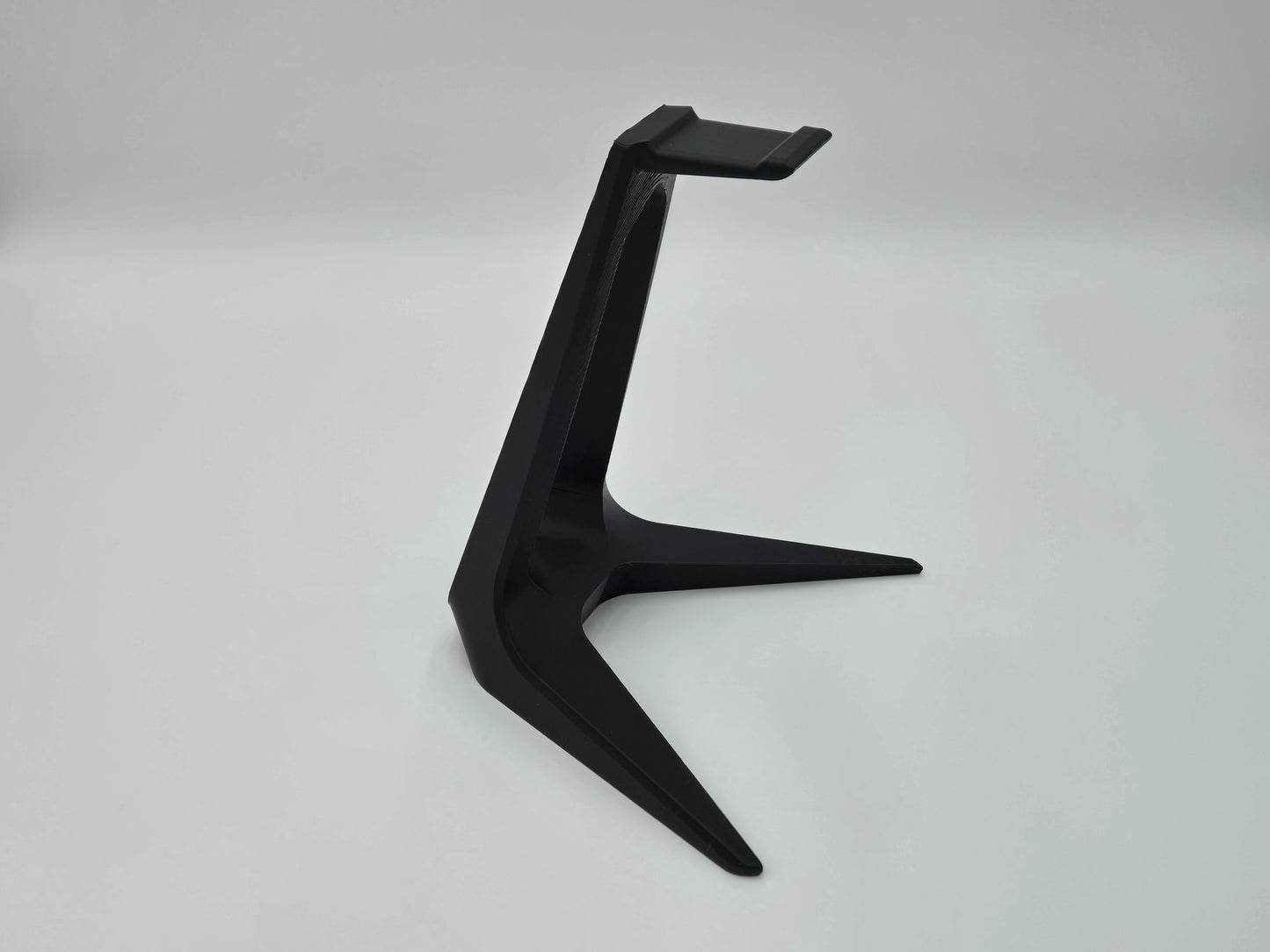 Sleek & Sturdy Headset Holder for Desk & Gaming Setup